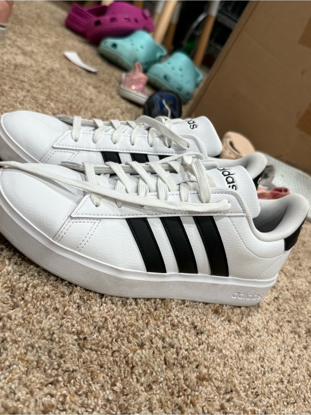 Adidas Grand Court 2.0 White Black Stripe Sneakers Size 8.5 Worn Once